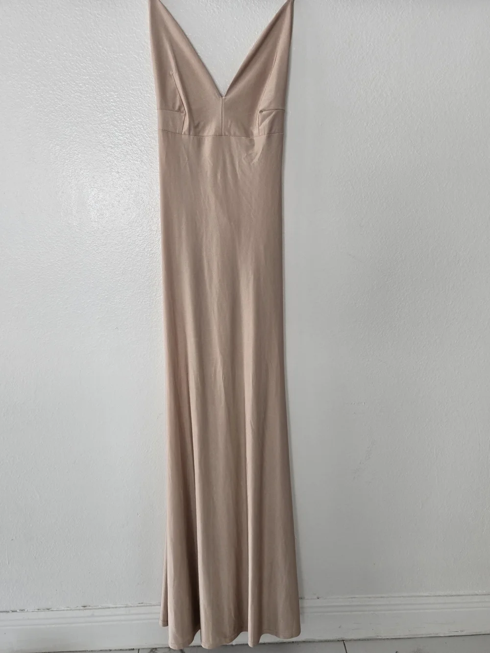 Backless V-Neck Maxi Dress in Blush - Elegant Women's Evening Gown Size L